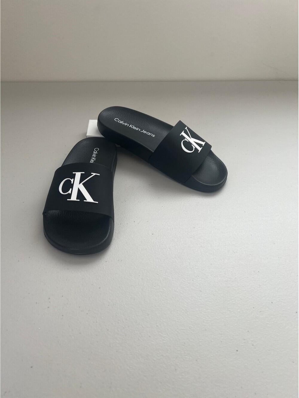 Calvin Klein Women's Arin Logo Beach Slide Sandals - Black ,Size,7